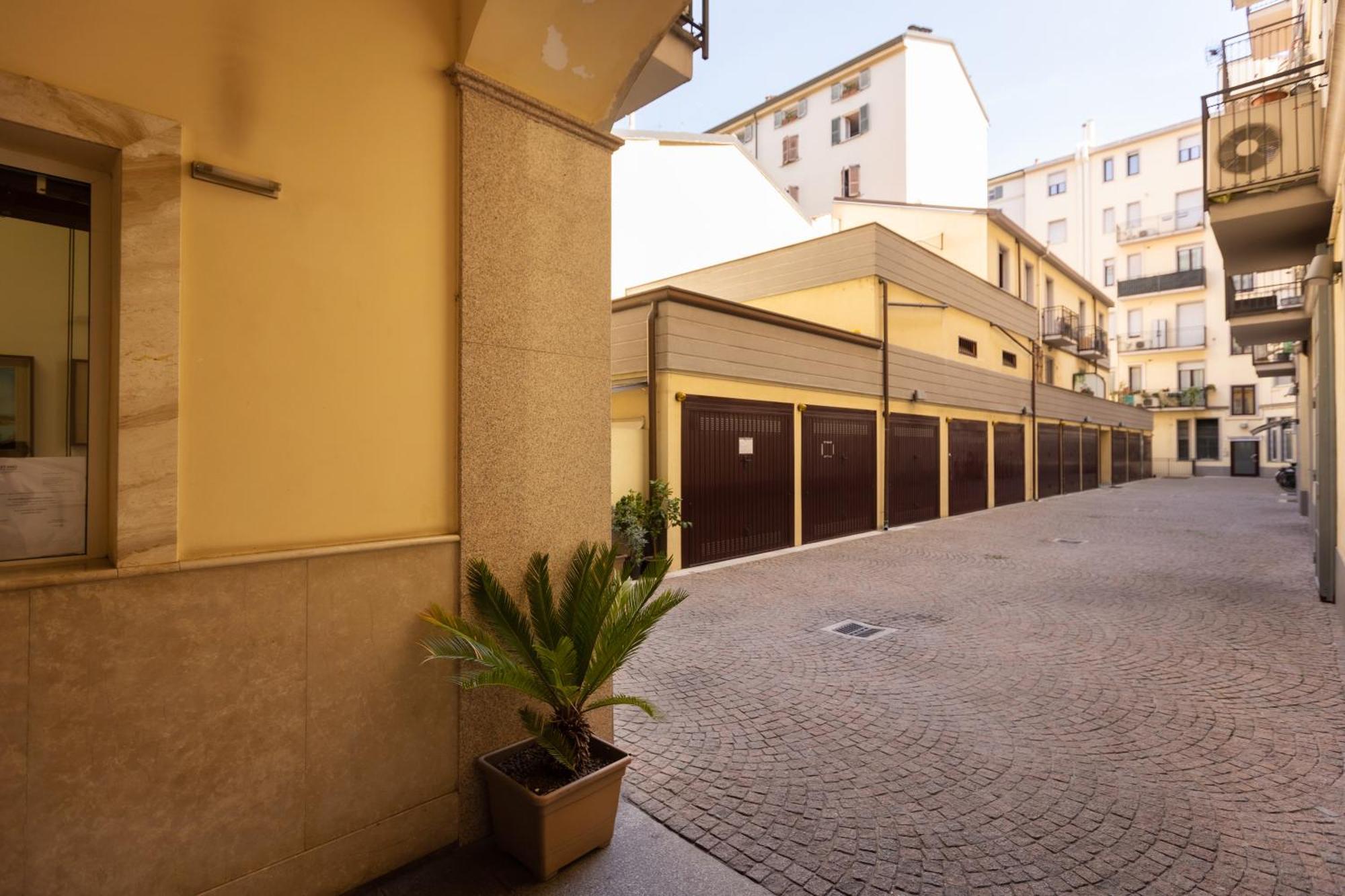 Soggiorno A Due Passi Dal Duomo Milão Exterior foto